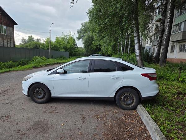 Ford Focus 2012, фото 2