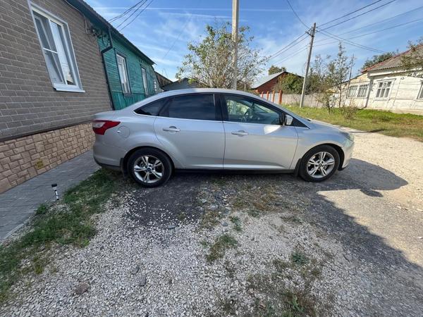 Ford Focus 2012, фото 4