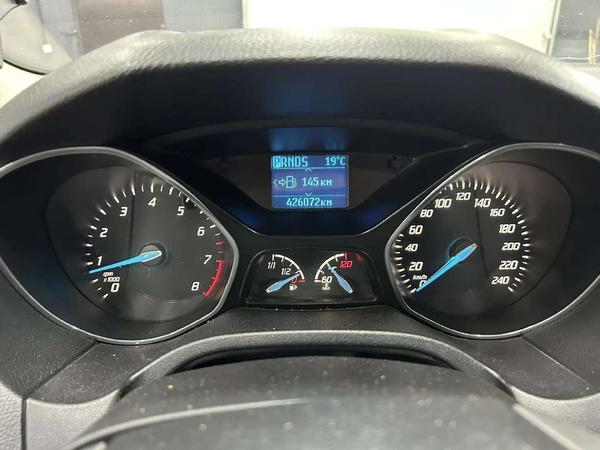 Ford Focus 2012, фото 12