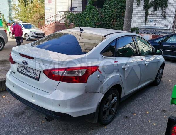 Ford Focus 2012, фото 9