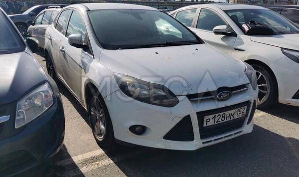 Ford Focus 2012, фото 4