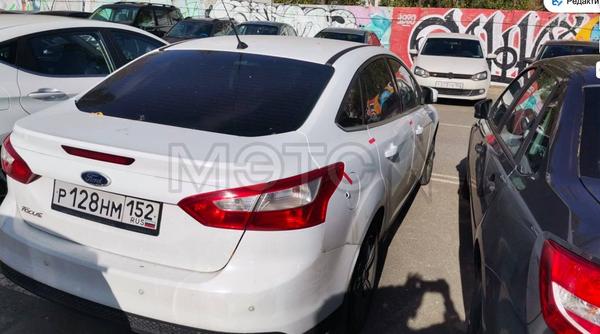 Ford Focus 2012, фото 8