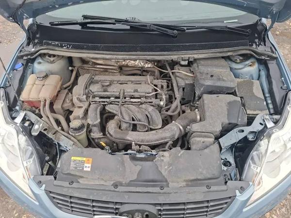 Ford Focus 2009, фото 25