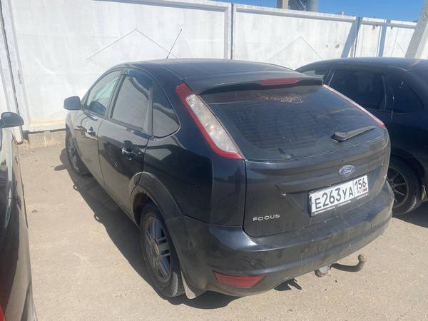 Ford Focus 2010, фото 3