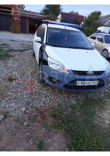 Ford Focus 2010, фото 3