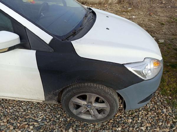 Ford Focus 2010, фото 20
