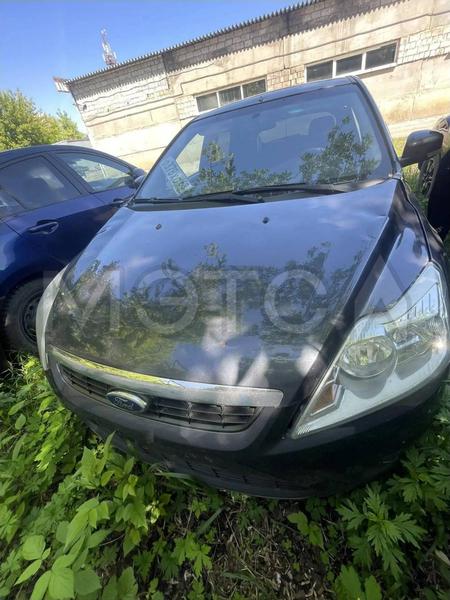Ford Focus 2010, фото 2