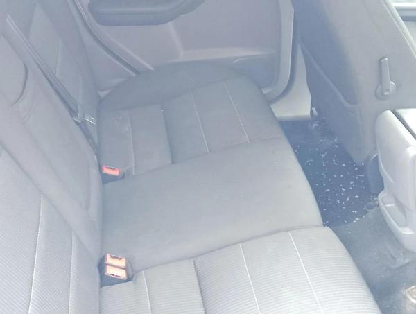 Ford Focus 2010, фото 15