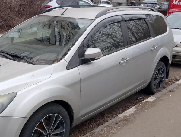 Ford Focus 2010, фото 3