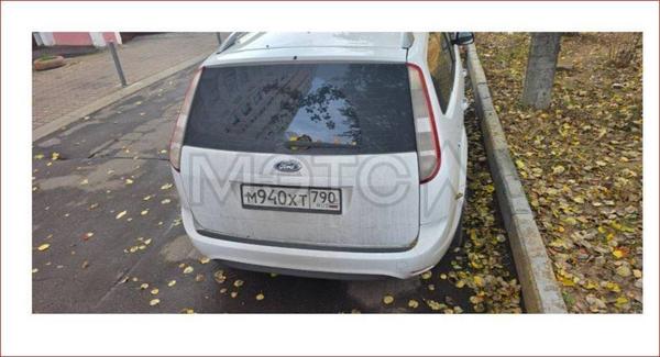 Ford Focus 2011, фото 4