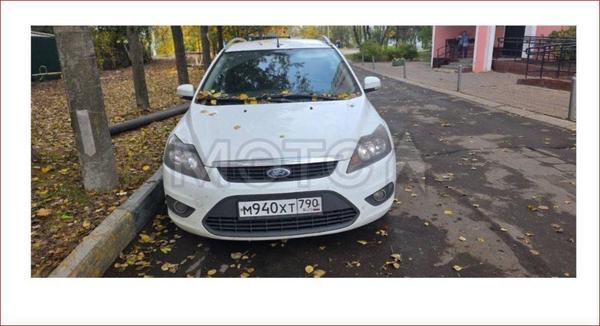 Ford Focus 2011, фото 2