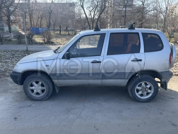 Chevrolet Niva 2005, фото 3