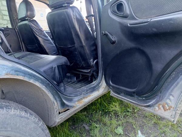 Chevrolet Niva 2008, фото 13