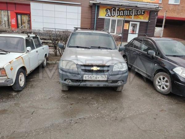 Chevrolet Niva 2009, фото 3