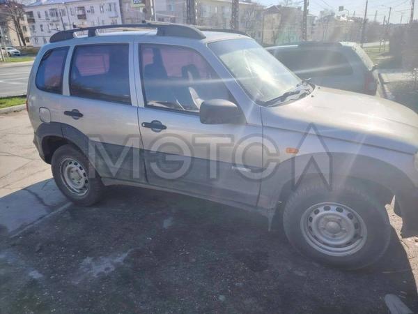 Chevrolet Niva 2009, фото 5