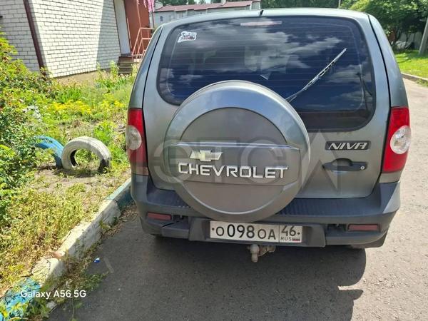Chevrolet Niva 2010, фото 4
