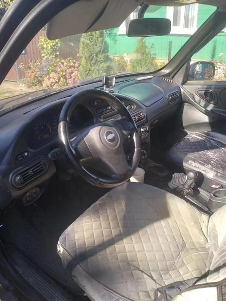 Chevrolet Niva 2010, фото 8