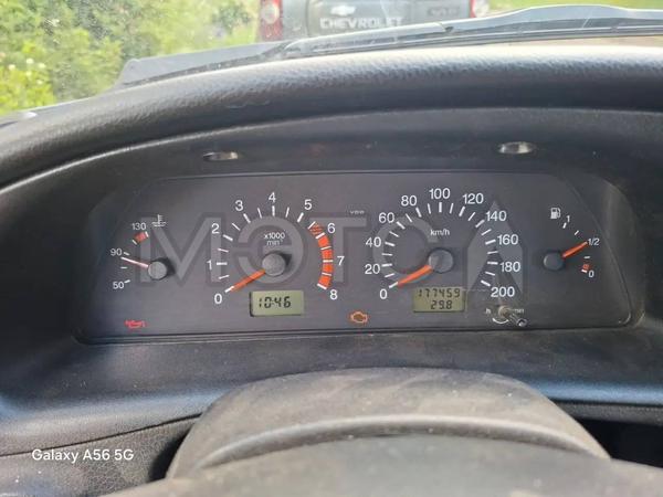 Chevrolet Niva 2012, фото 5