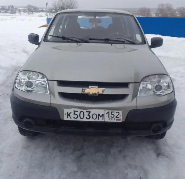 Chevrolet Niva 2012, фото 2