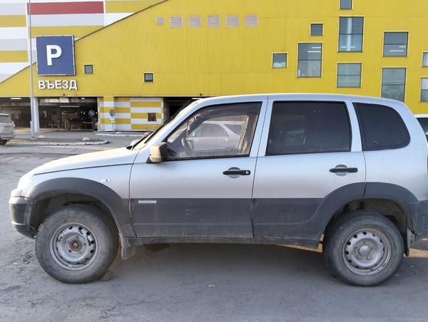 Chevrolet Niva 2015, фото 2