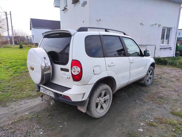 Chevrolet Niva 2015, фото 3