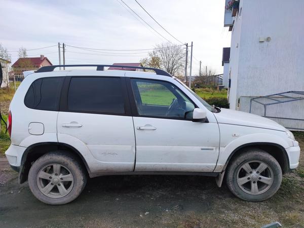 Chevrolet Niva 2015, фото 2