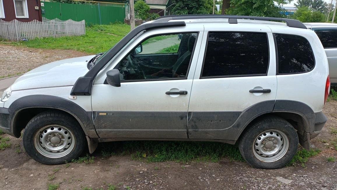 LADA 2123