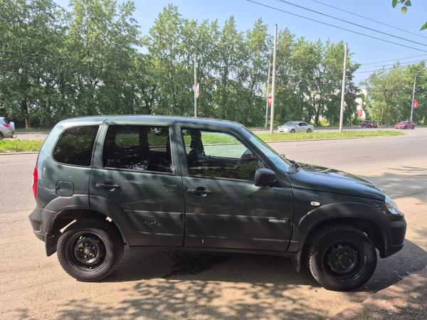 Chevrolet Niva 2018, фото 2