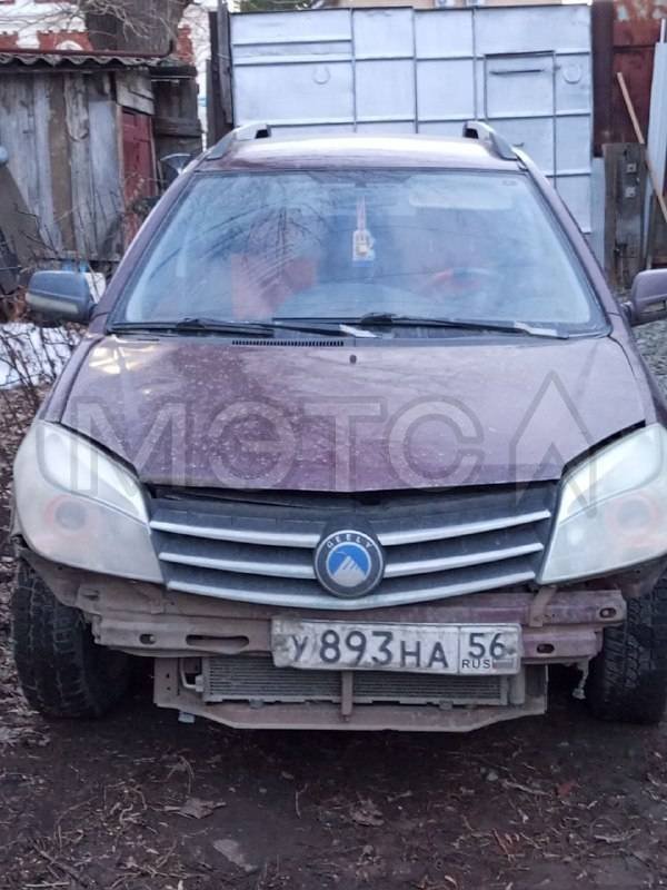 Geely MK Cross