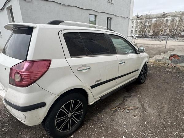 Geely MK Cross 2013, фото 17