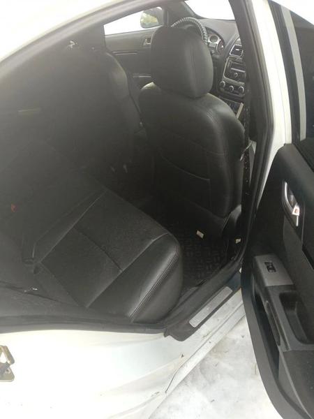 Geely Emgrand EC7 2013, фото 4