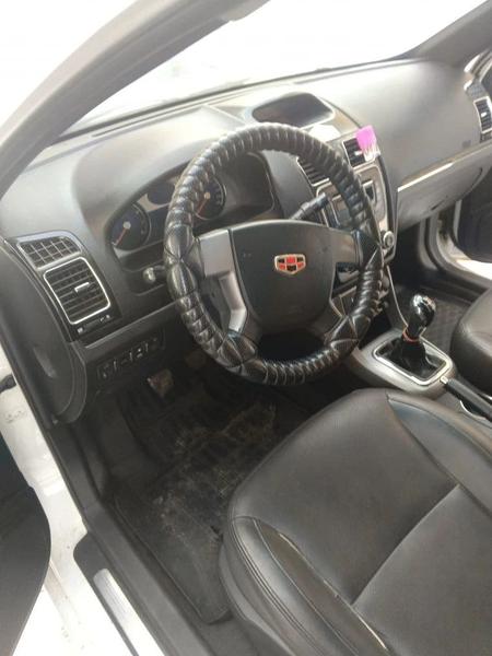 Geely Emgrand EC7 2013, фото 5