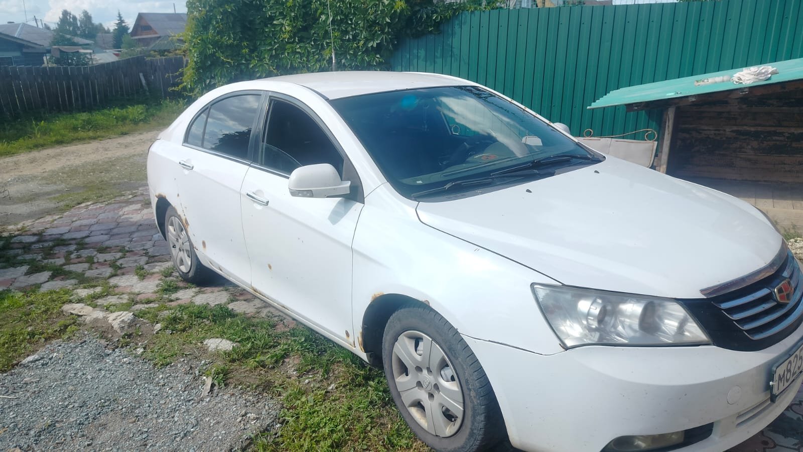 Geely Emgrand EC7
