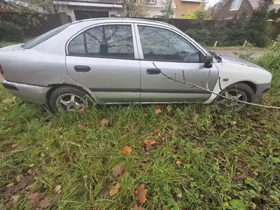 Mitsubishi Carisma