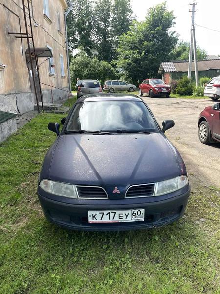 Mitsubishi Carisma 1999, фото 6