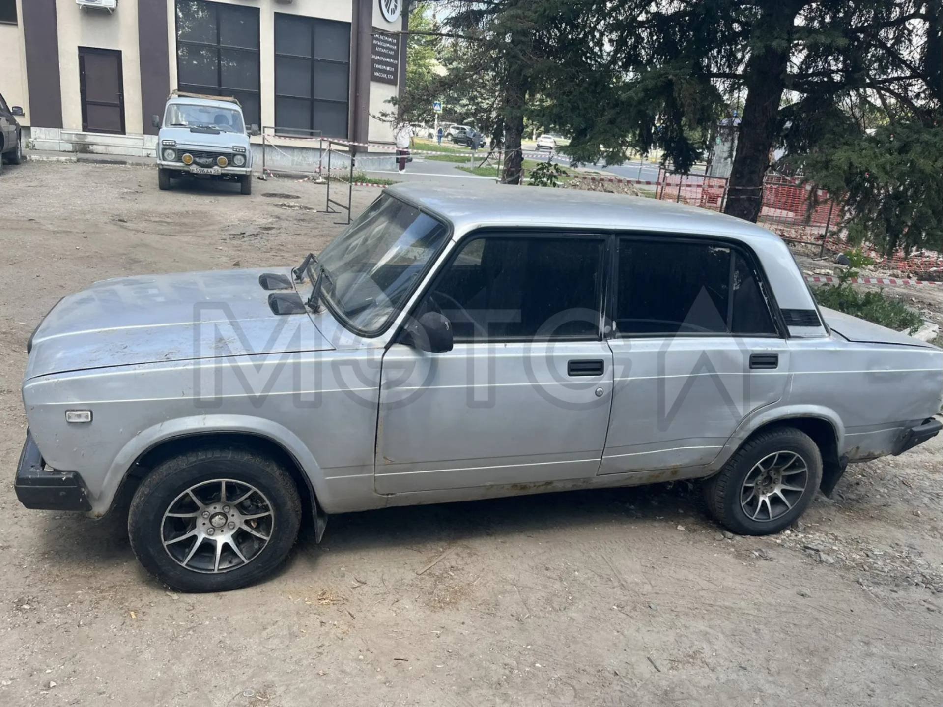 Lada (ВАЗ) 210740