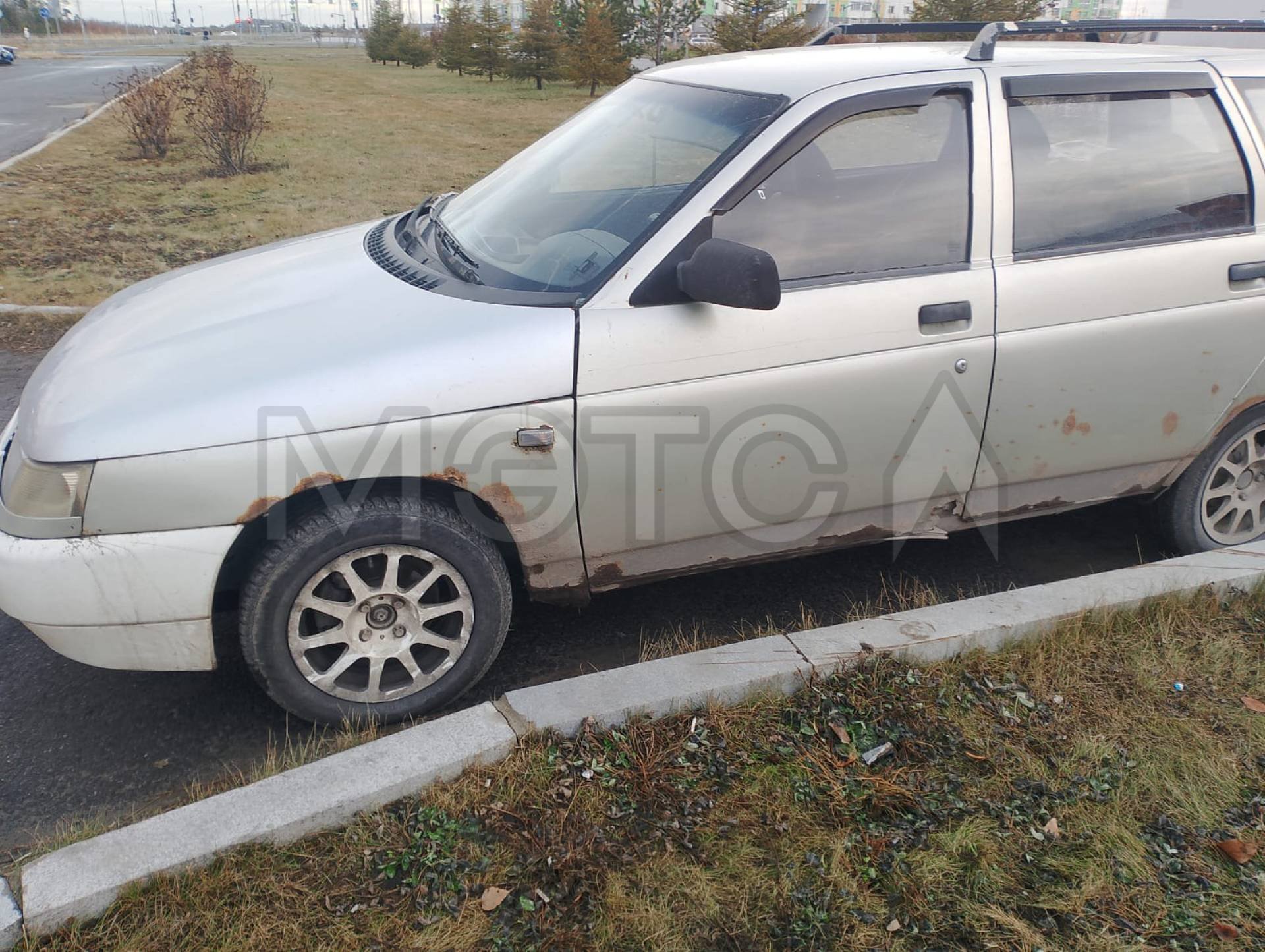 LADA 21110