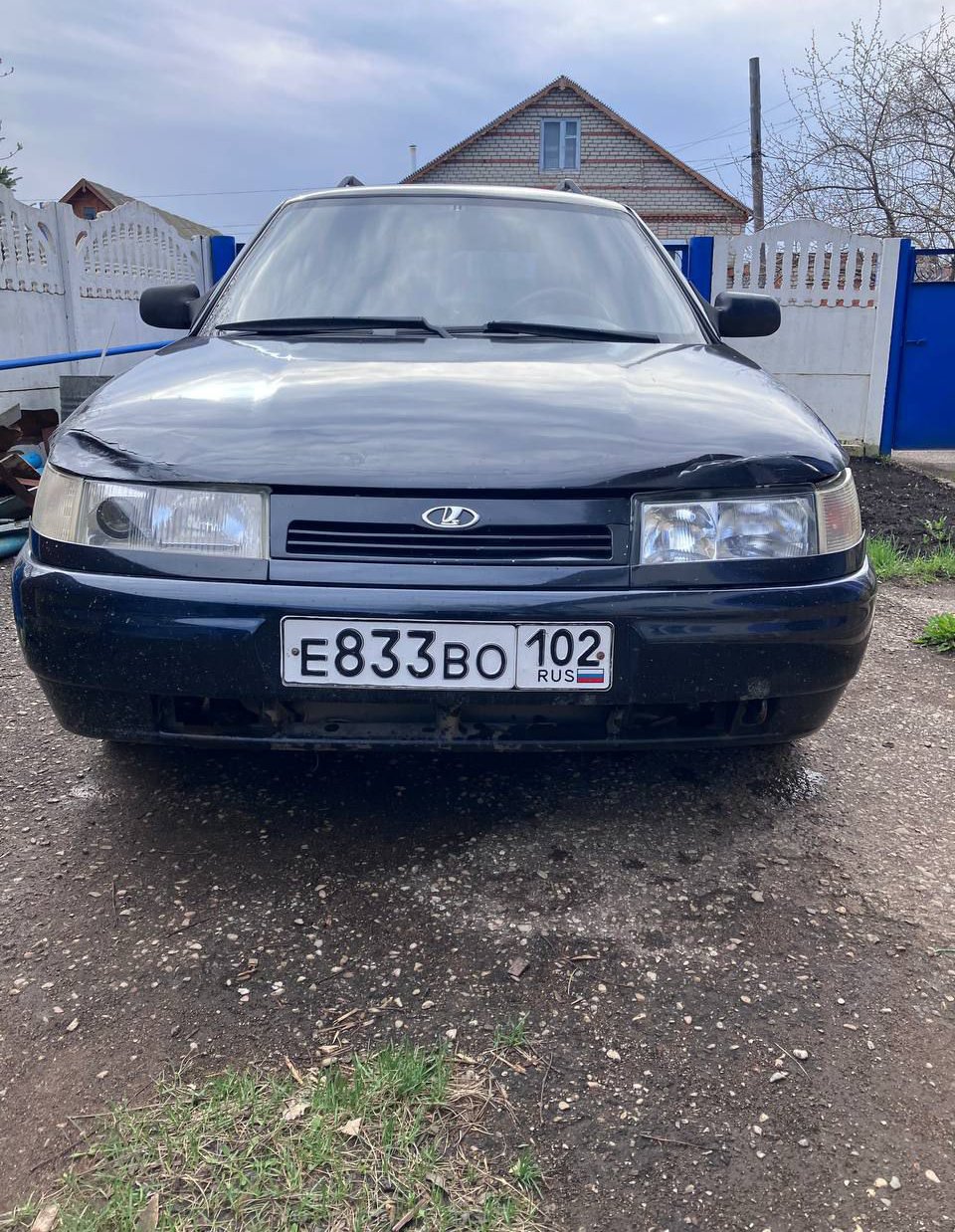 LADA 21112