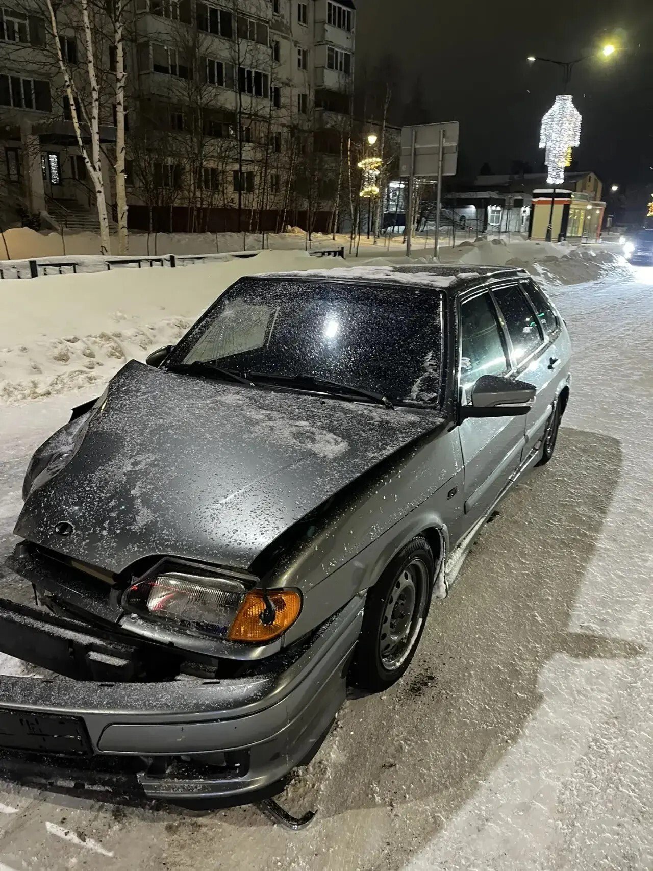 LADA 211440