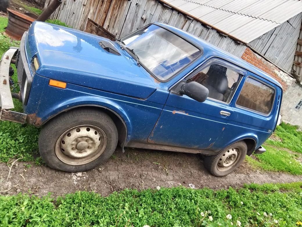 LADA 21214