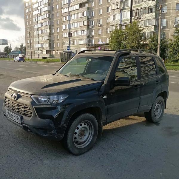 Lada (ВАЗ) Niva 2023, фото 2