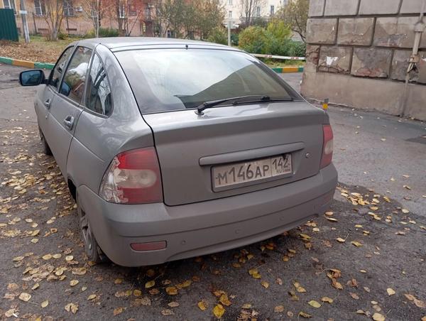 Lada (ВАЗ) Priora 2011, фото 2