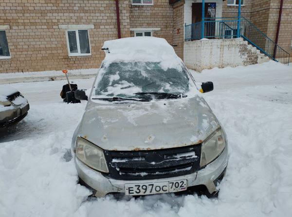 Lada (ВАЗ) Granta 2012, фото 2