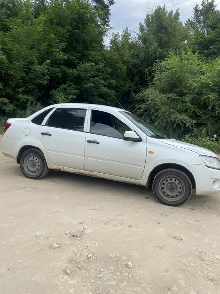 Lada (ВАЗ) Granta 2014, фото 3