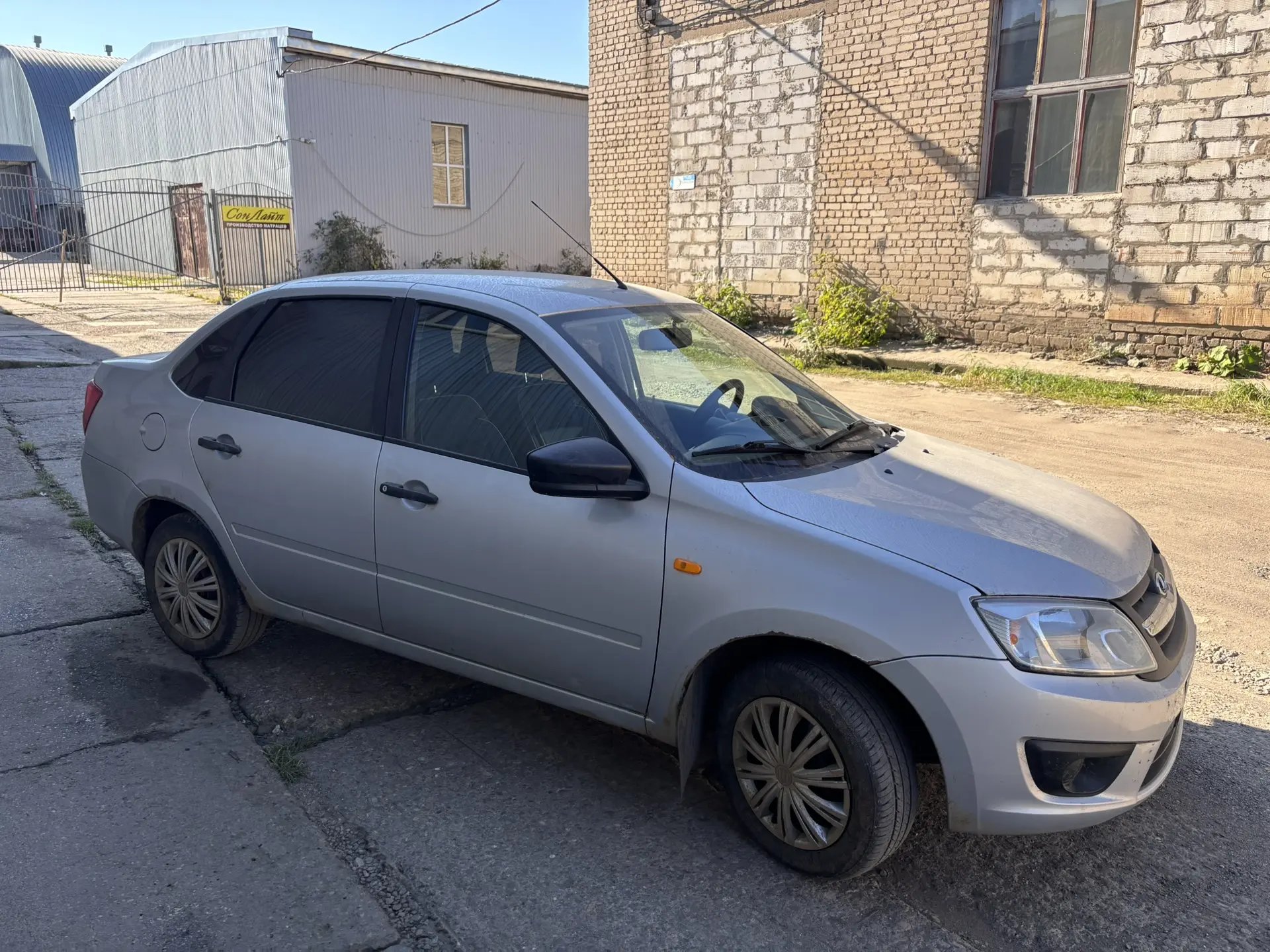 Lada (ВАЗ) Granta