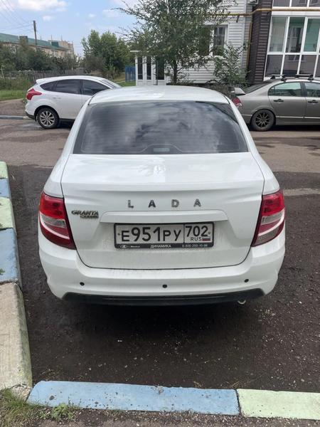 Lada (ВАЗ) Granta 2022, фото 3