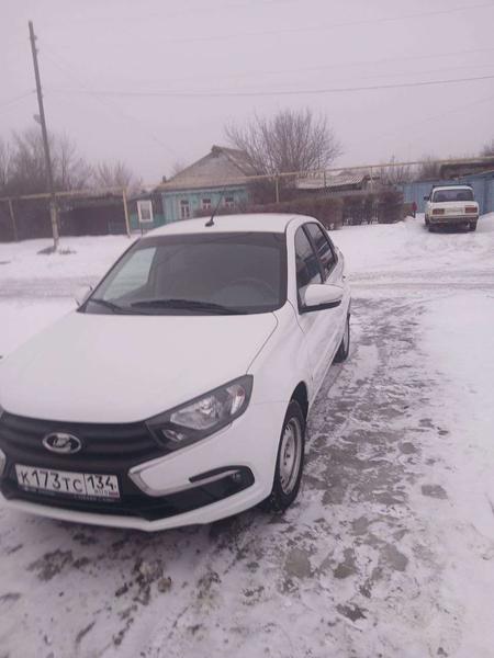 LADA Granta 2022, фото 3