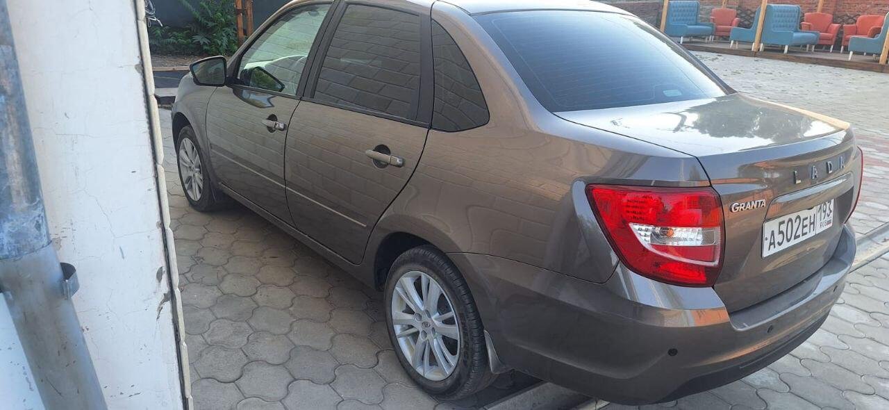 Lada (ВАЗ) Granta