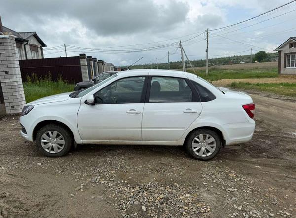 LADA Granta 2023, фото 2