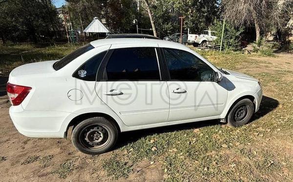 Lada (ВАЗ) Granta 2023, фото 3